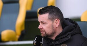 Lens : Pierre Sage ambitionne de se battre pour le titre – Foot National