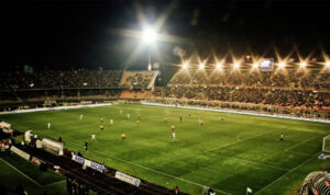 Lecce affronte Côme en direct lors de la Serie A 2025-2026