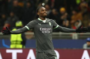 Le Milan AC en jeu ce soir : Allegri opte pour un choix décisif