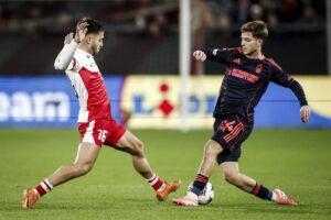 Strasbourg s&rsquo;intéresse à James McAtee, milieu de Nottingham Forest