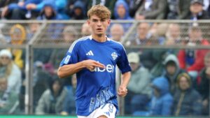 Serie A : Côme surclasse Lecce avec Nico Paz, Cagliari bat le Torino