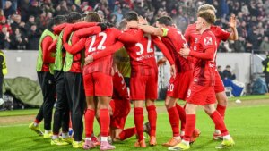 Lille affronte Freiburg en UEFA Europa League : Suivez les nouvelles en direct