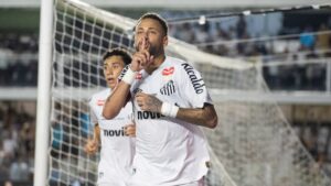 Brésil : Neymar marque et confronte Thiago Mendes lors d&rsquo;un match
