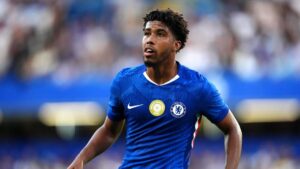 Andrey Santos profite de l&rsquo;arrivée de Liam Rosenior à Chelsea