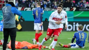 Deniz Undav marque lors de la victoire de Stuttgart en demi-finale de la DFB Cup