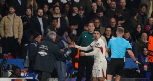 PSG – Chelsea : Neto s&rsquo;excuse 35 fois après l&rsquo;incident avec le ramasseur de balle lors de la Ligue des Champions