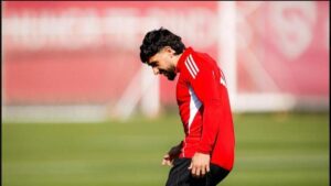 Le Sevilla perd Kike Salas mais récupère Maupay avant la visite au Spotify Camp Nou