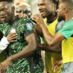 Akor se présente devant García Plaza après une performance notable avec Nigeria en amical