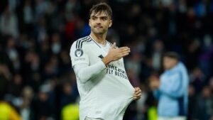 Raúl Asencio annonce une décision inattendue concernant le Real Madrid
