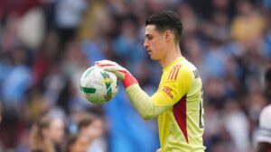 Redknapp critique la décision de Chelsea de titulariser Kepa après sa erreur en finale de coupe