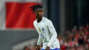 Eduardo Camavinga exclu en Ligue des champions, un second carton rouge controversé