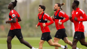 Sevilla prépare son match contre l&rsquo;Atlético avec Vargas, sans Sow
