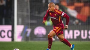 Malen, la media gol è seconda solo a Kane: Roma nel mirino delle big