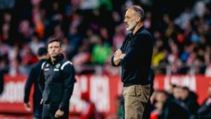 Matarazzo salue Remiro après le 1-0 contre Girona